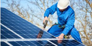 Installation Maintenance Panneaux Solaires Photovoltaïques à Mainfonds